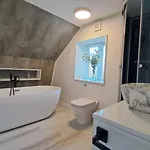 Cosy And Modern House In Peaceful Setting Bauernhof *