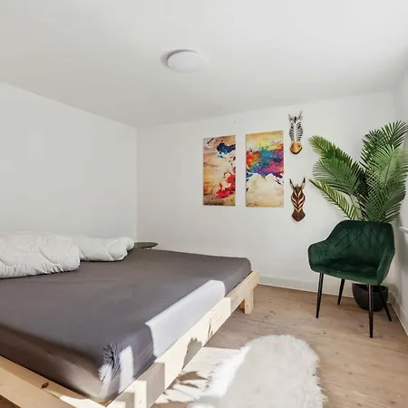 Фермерский дом Cosy And Modern House In Peaceful Setting