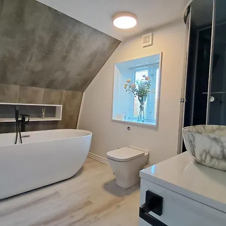 Agroturismo Cosy And Modern House In Peaceful Setting